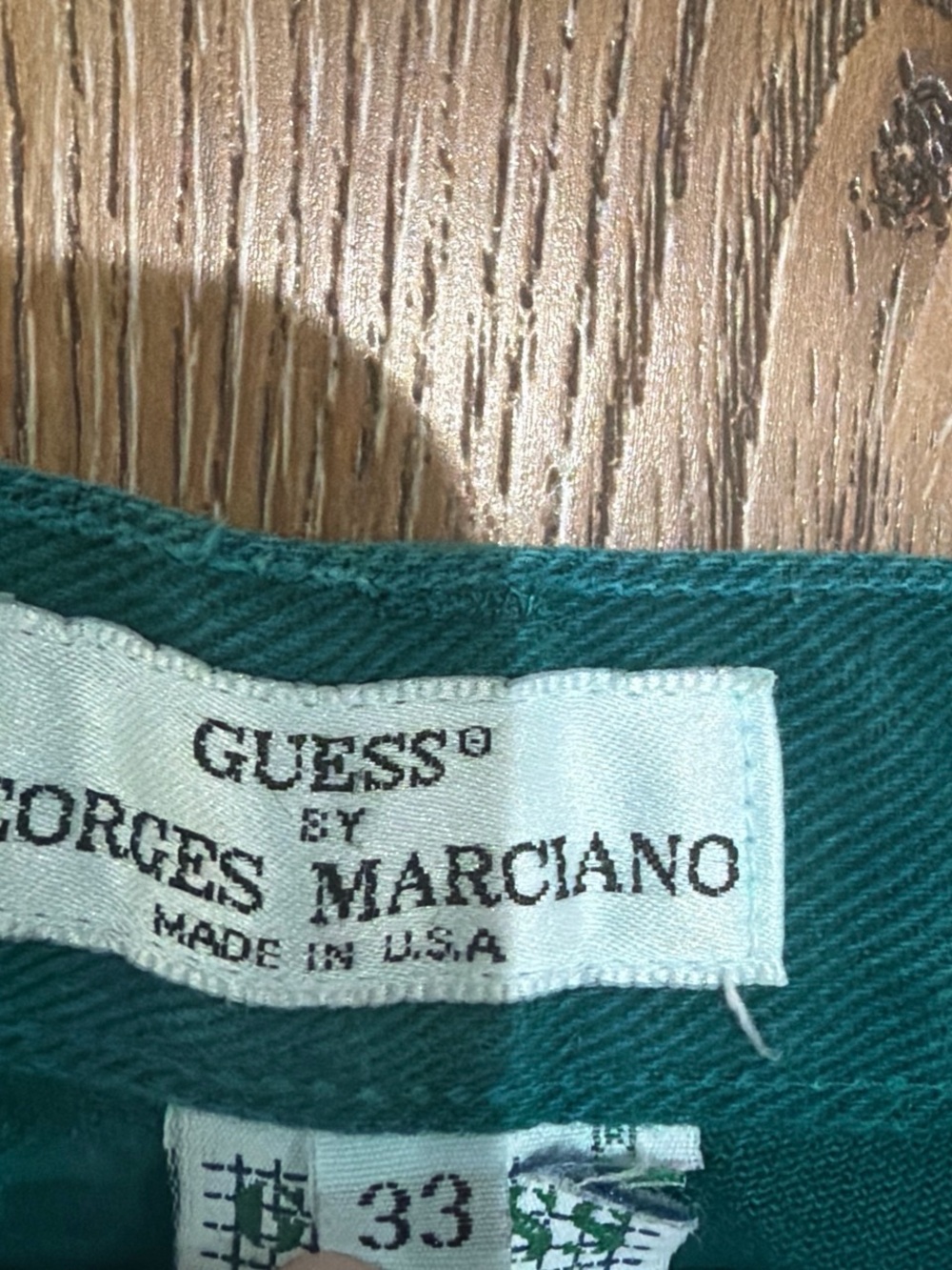Guess Men's Shorts - Picture 2 of 8